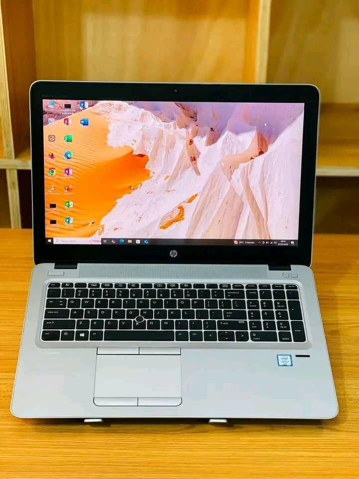 Ordinateur Portable HP Performance