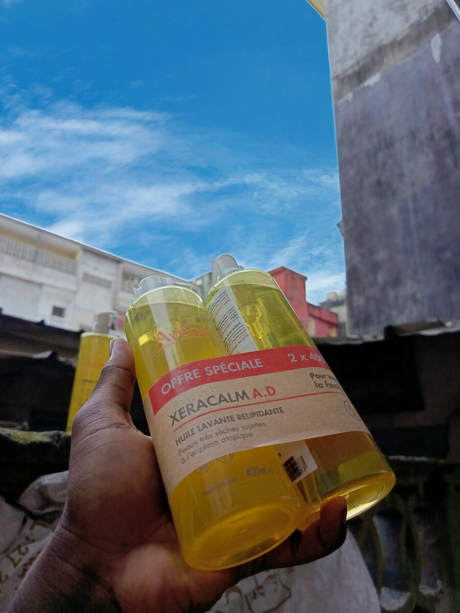 HUILE LAVANDE RELIPIDANTE,  EAU MICELLAIRE