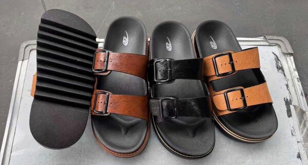 Sandales plates pour homme en cuir