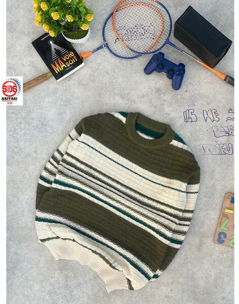 Pull à rayures vertes