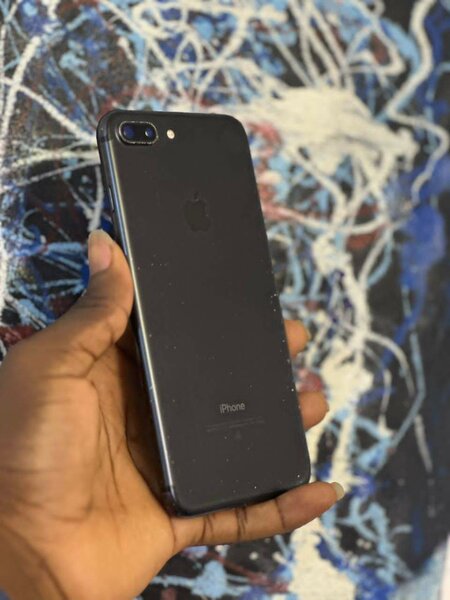 iPhone Noir 128GB Débloqué