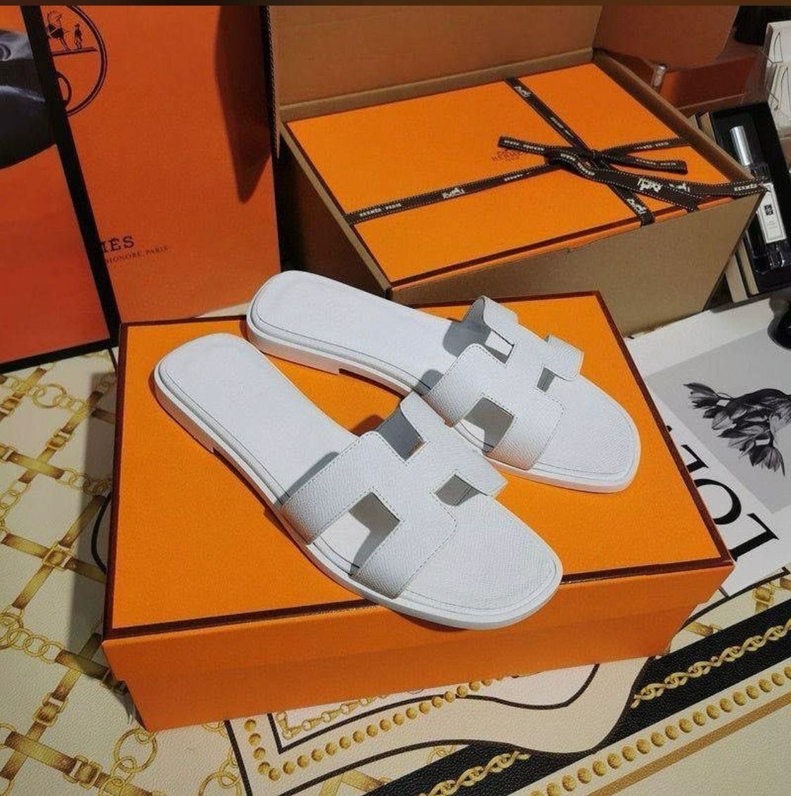 Hermes slippers