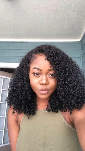 Perruque cheveux bébé taille18