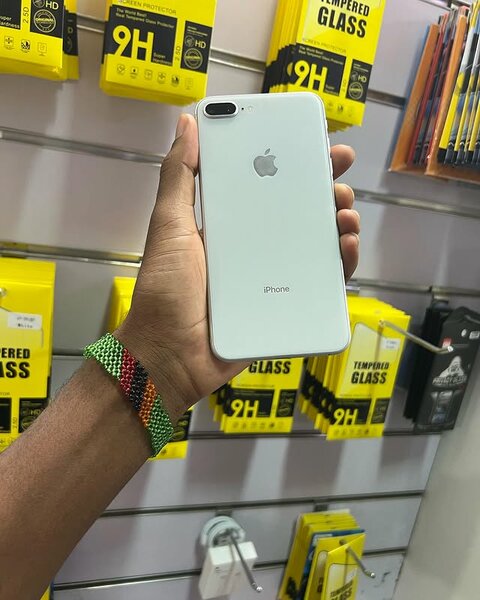 BRAND NEW IPHONE 🍏 pro 