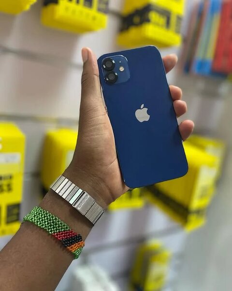 BRAND NEW IPHONE 🍏 pro 