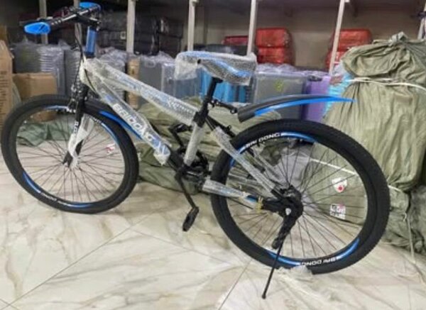 Vélo tout-terrain robuste