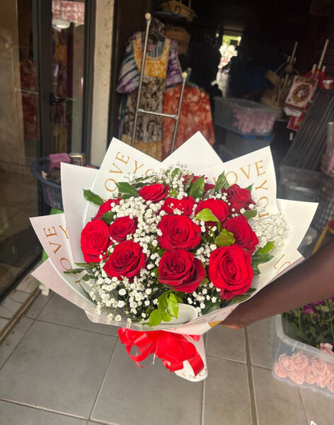 Bouquet de roses rouges avec amour