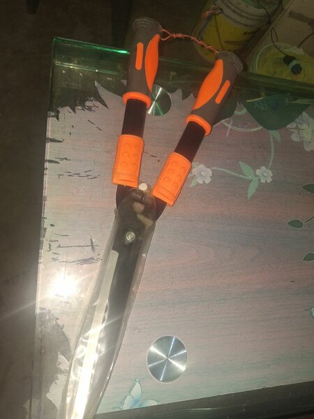 Cisailles de jardin ergonomiques