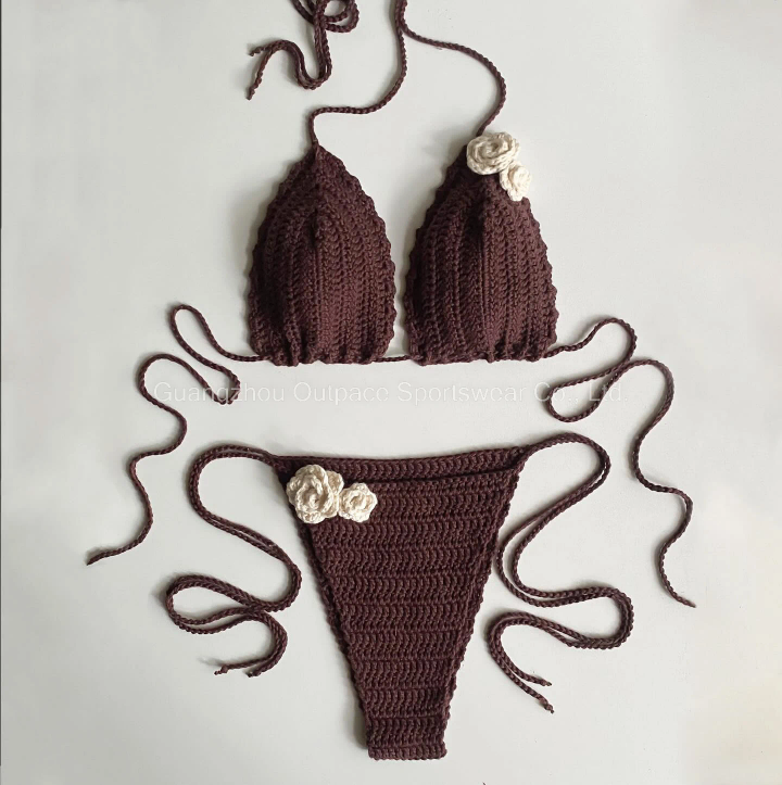 Maillot de bain en crochet