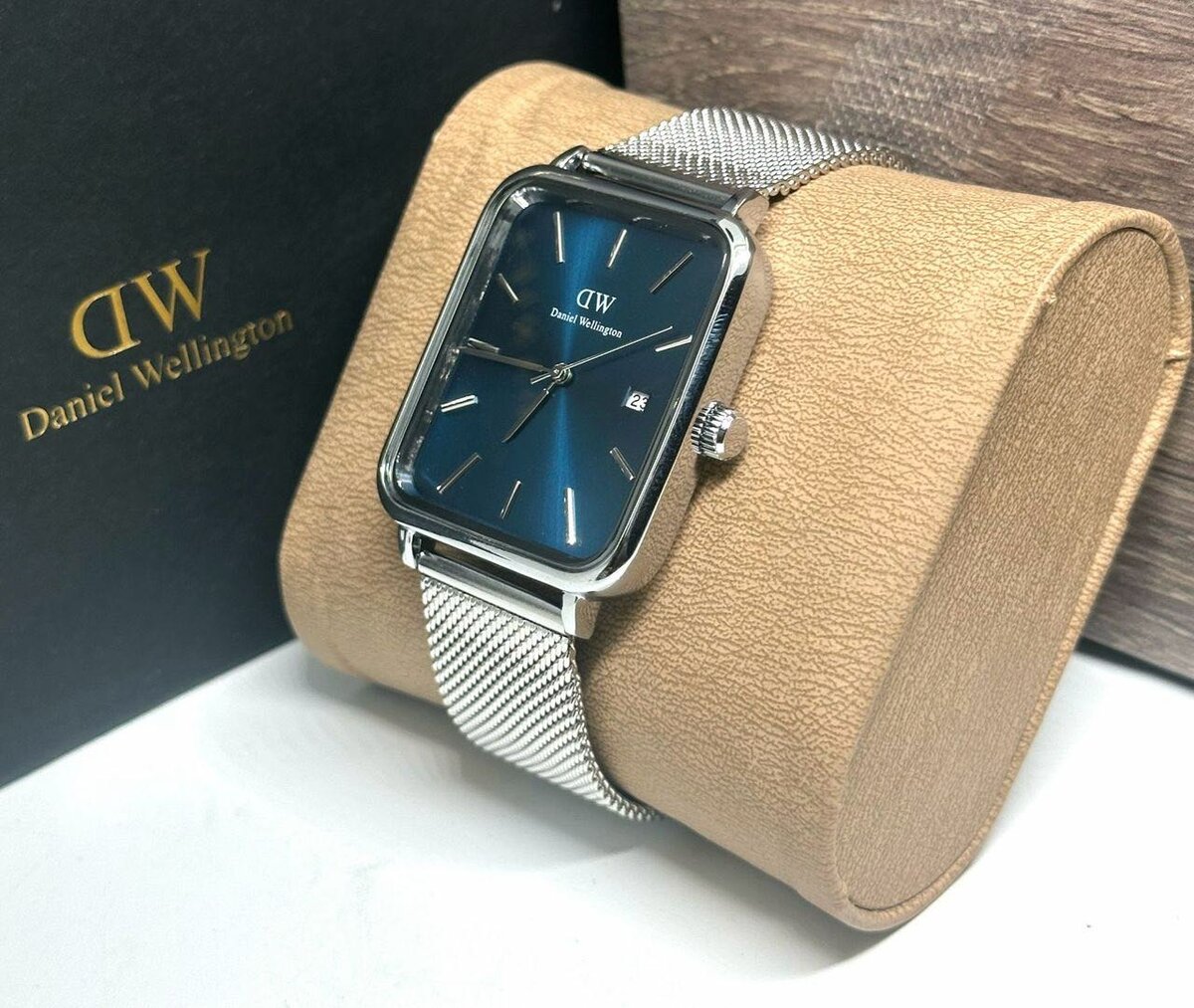 Montre élégante Daniel Wellington