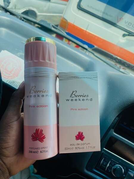 Spray and perfume for both men and women️