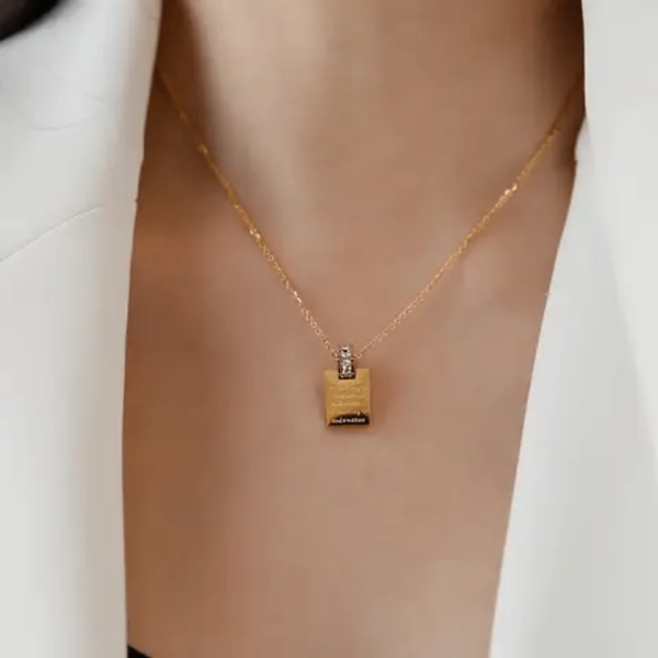 Collier lettre d'amour