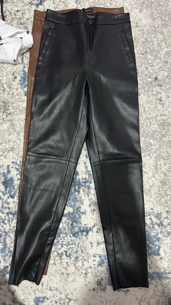 Брюки от Zara