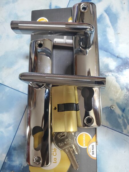 Serrure de Porte Sécurité