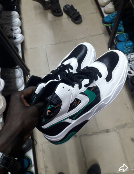 Chaussures de sport tendance