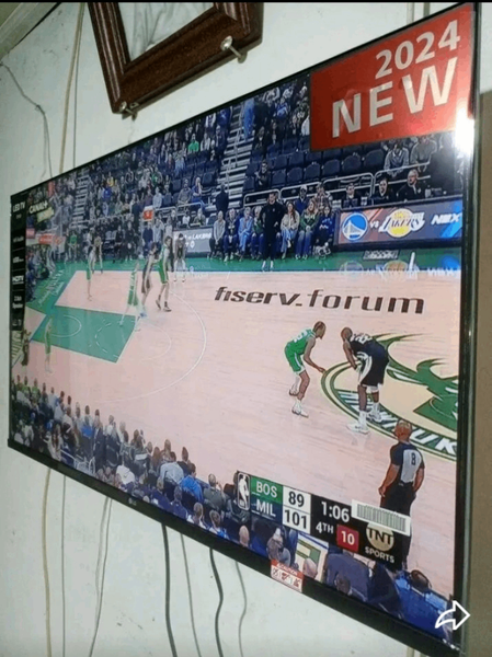 Téléviseur LED 75 pouces 4K