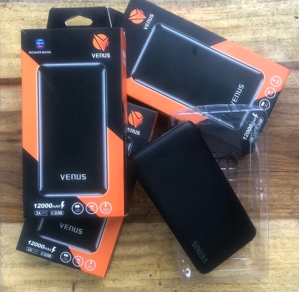 Power banks 12,000mAh