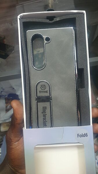 Étui en cuir  Samsung Fold6...