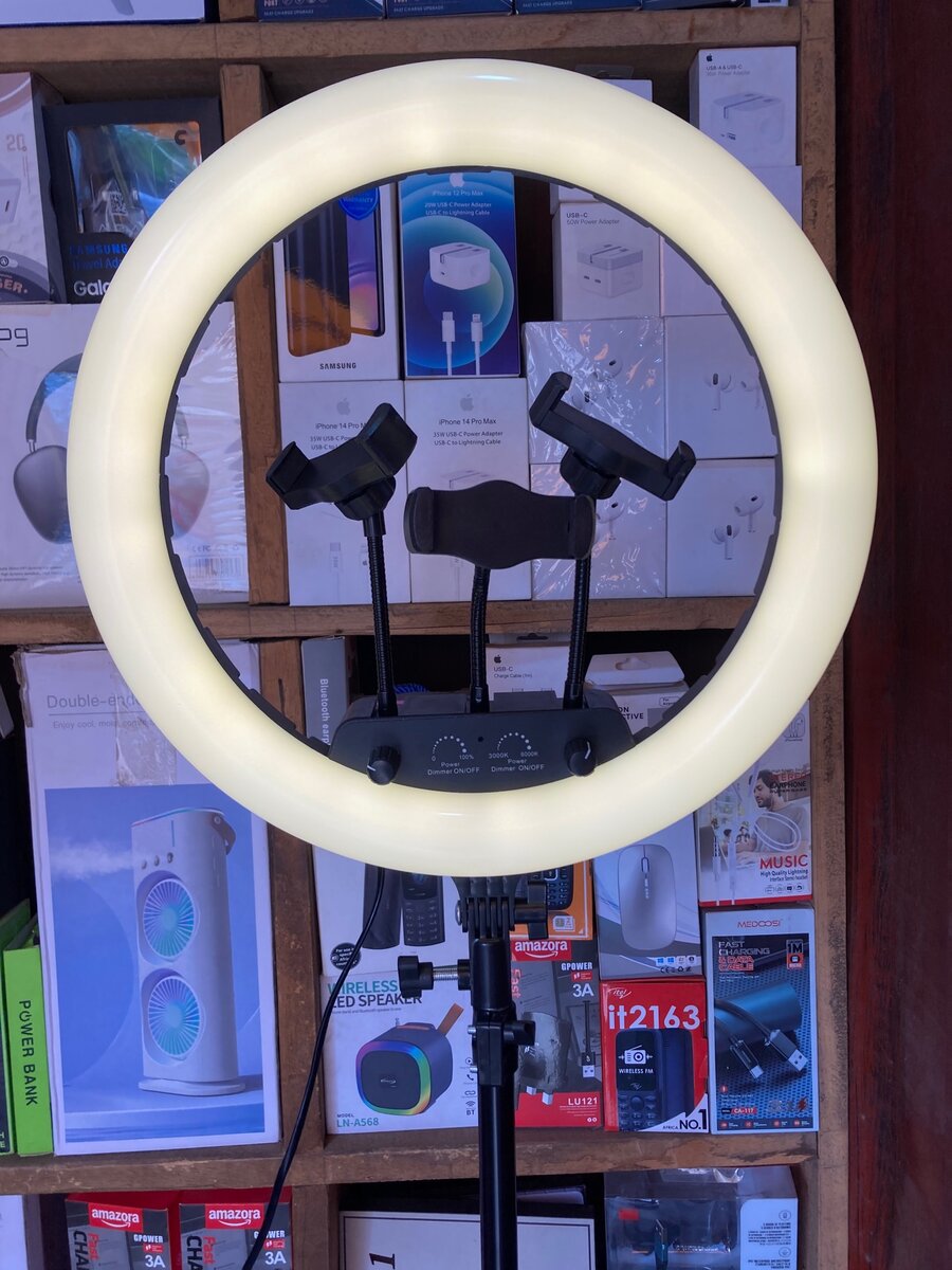 Ring light 21 inches