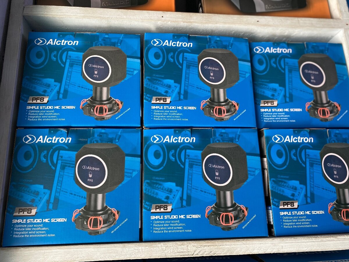 PF8 SIMPLE STUDIO MIC SCREEN