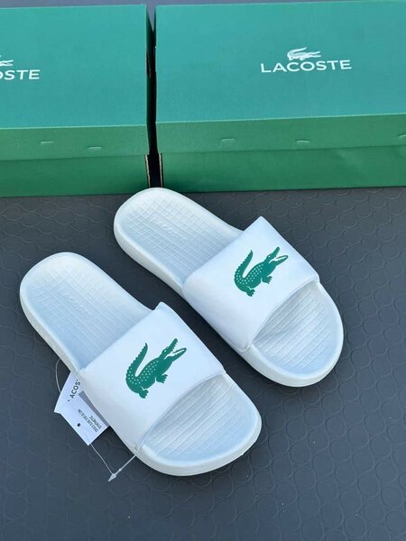 Claquette LACOSTE