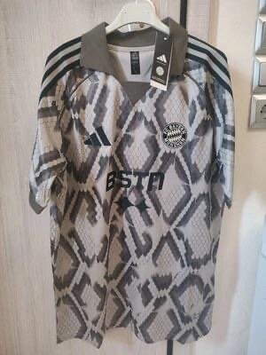 Maillot de football camouflage