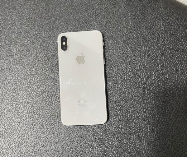 IPHONE X 256 Go & IPHONE X 64 Go