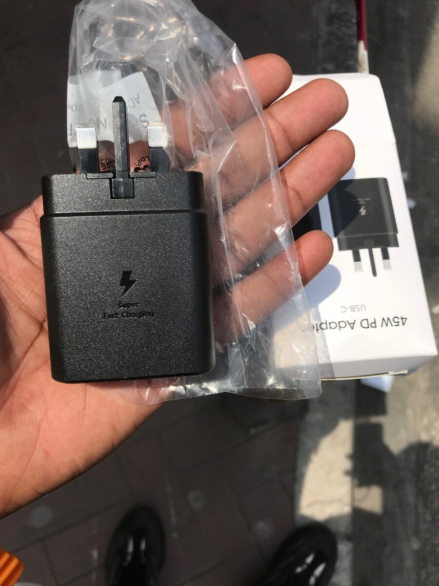 Super fast Samsung charger head (45w)