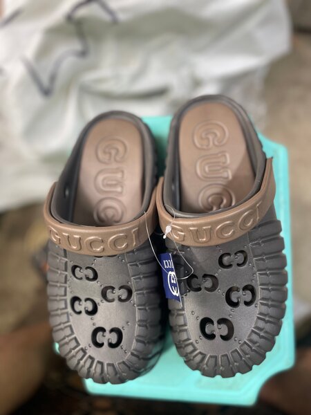 Gucci Sabot en Caoutchouc Homme