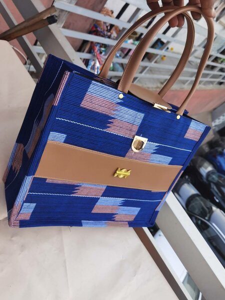 Sac à main en tissu wax coloré