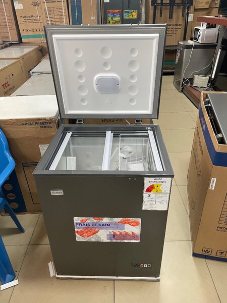Congélateur Nasco 142 litres Vitré
