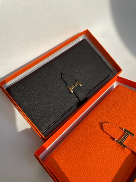 Кошелек кожаный