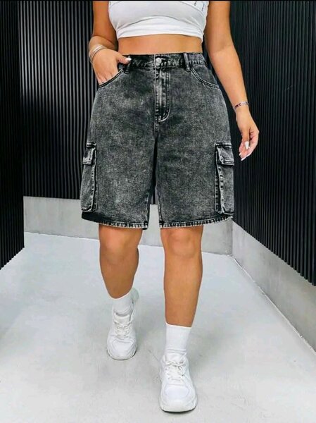 Shorts cargo en jean pour femme