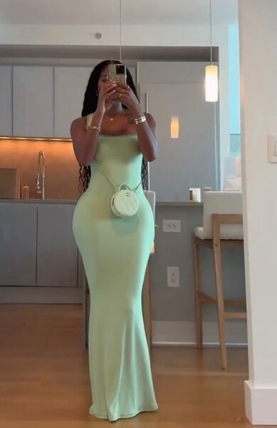 Robe longue élégante verte