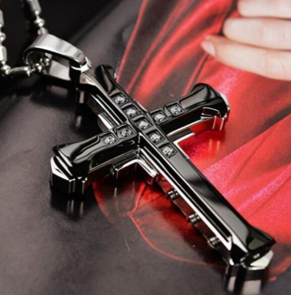 Collier Croix Argenté Strass