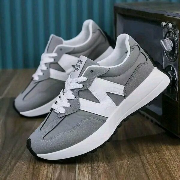 Chaussures de sport pour femmes et hommes