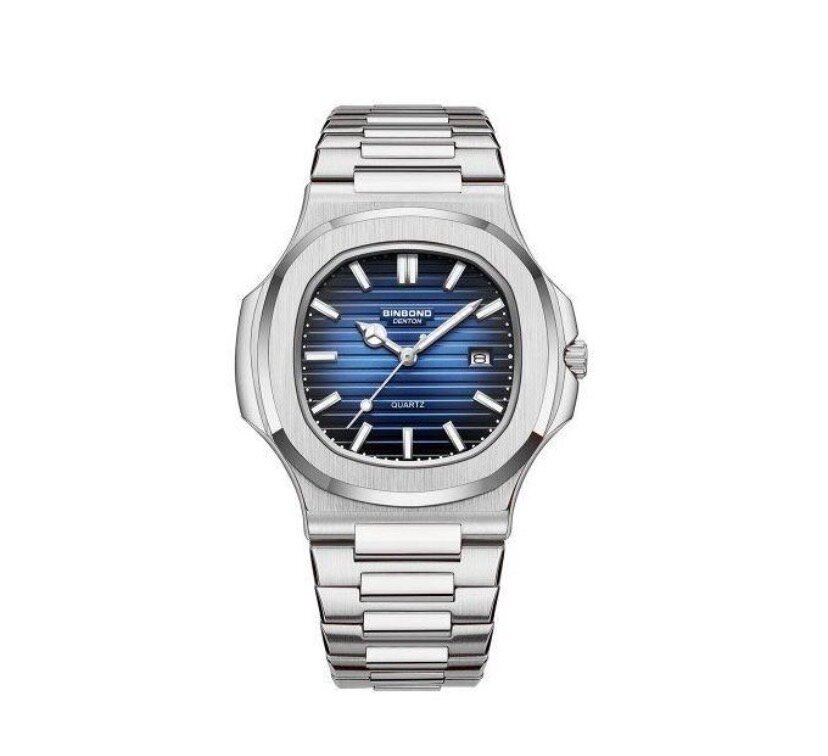 Montre en acier inoxydable élégante