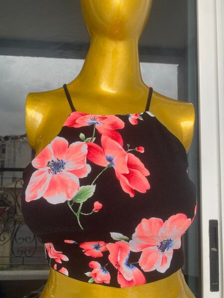 Haut court floral femme