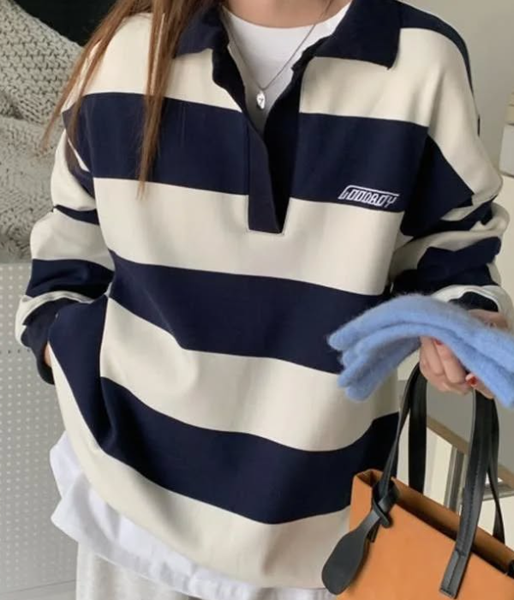 Теплый свитшот в полоску😍