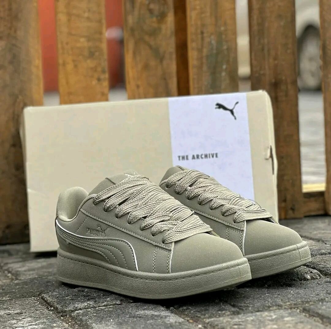 Puma sneakers