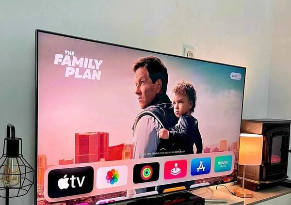 Téléviseur Smart UHD 4K