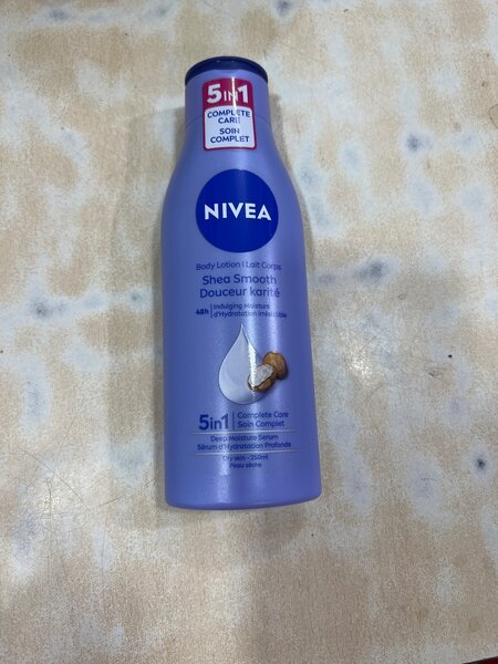 Lotion Nivea Douceur Karité