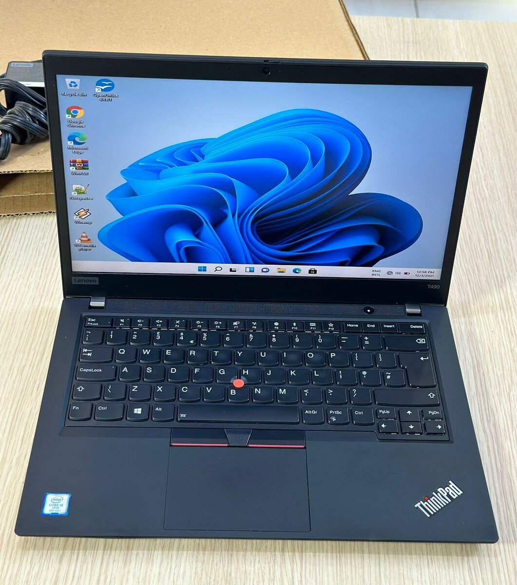 Lenovo Thinkpad T490