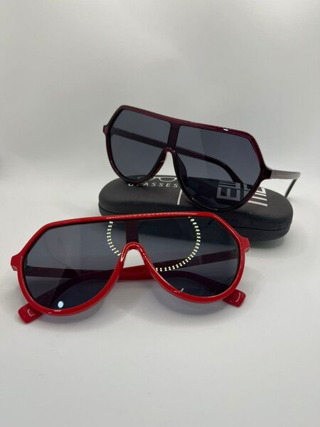 Lunettes de soleil rétro élégantes