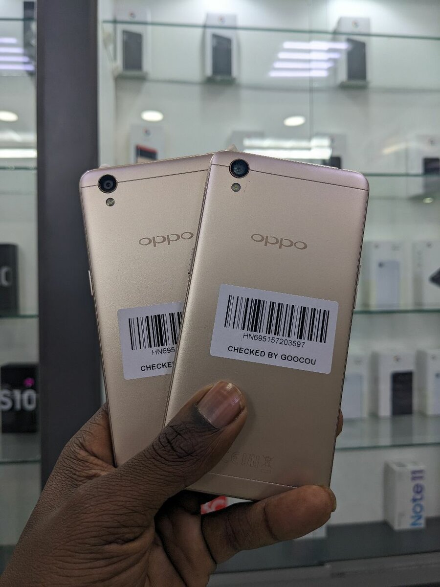 OPPO A37