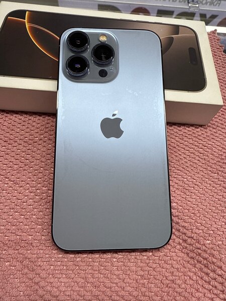 iPhone 13 Pro/ 128 gb