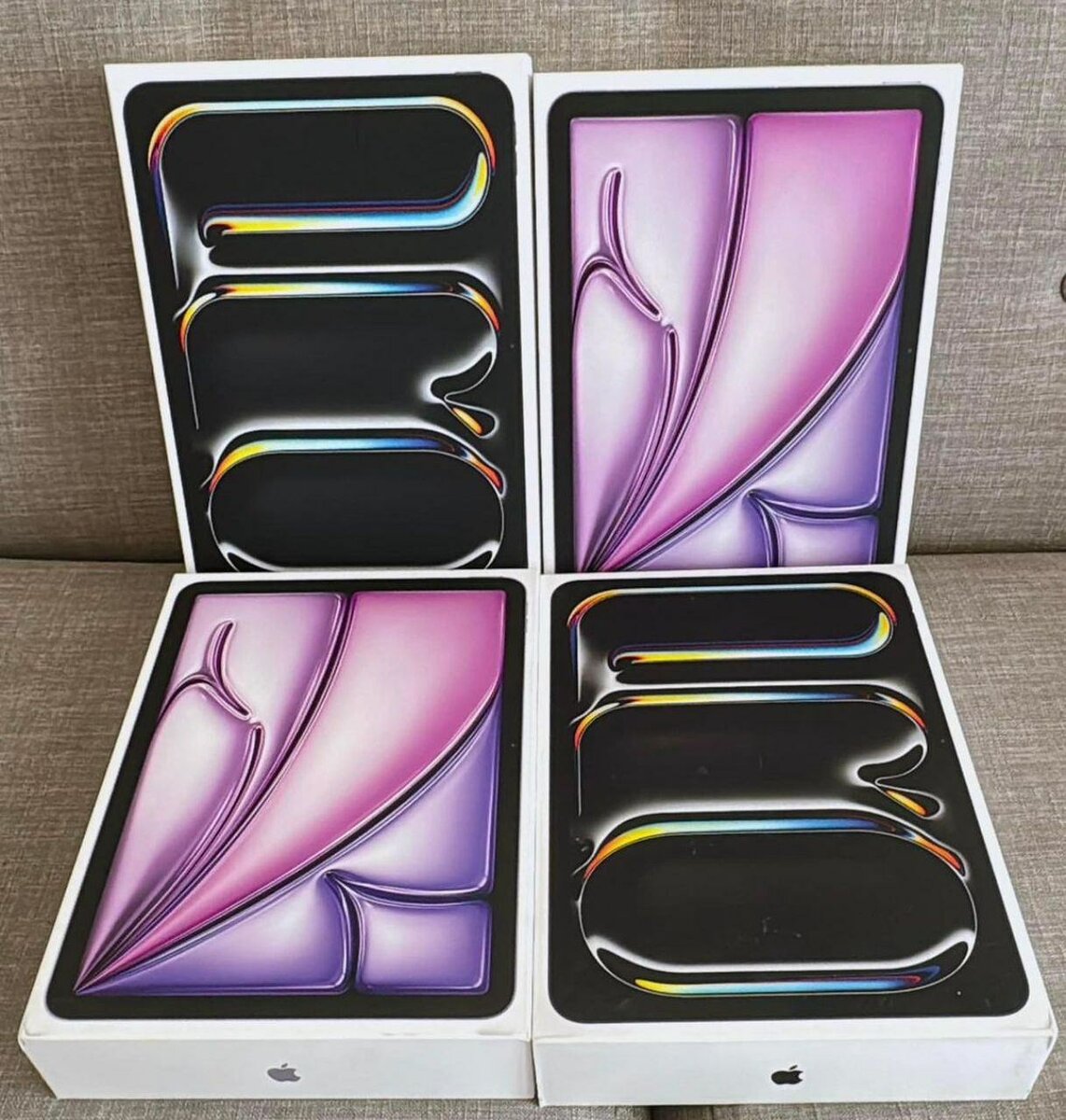 2021 MacBook Pro 14inch M1 Pro Chip/16gig/512gig  Cycle cou