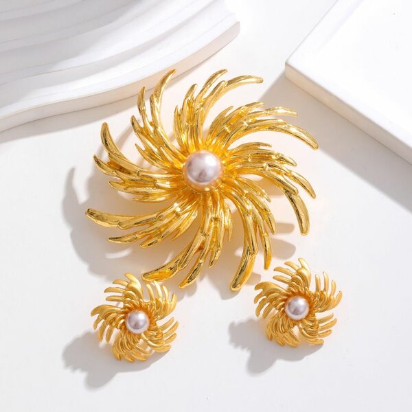 Beautiful Jewellery brooch Set