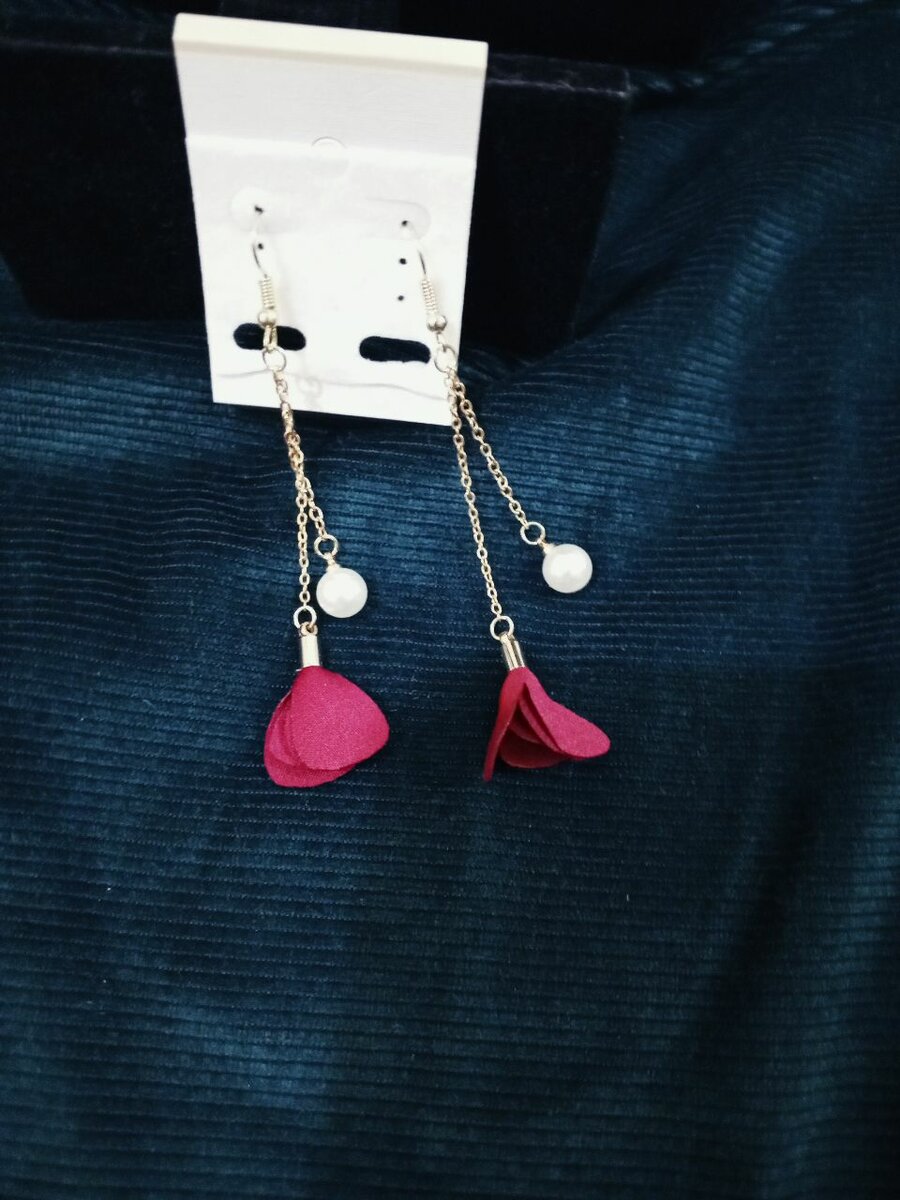 Flower chain ear rings