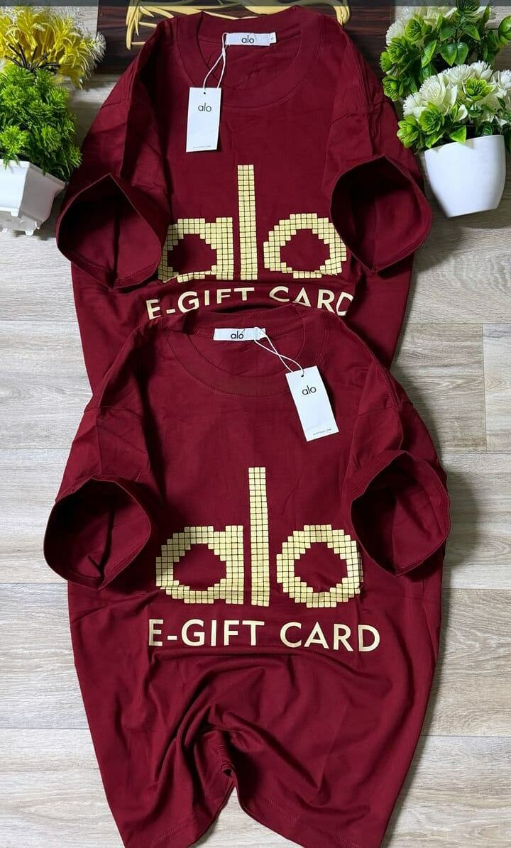 Ensemble de T-shirts pour femmes et hommes